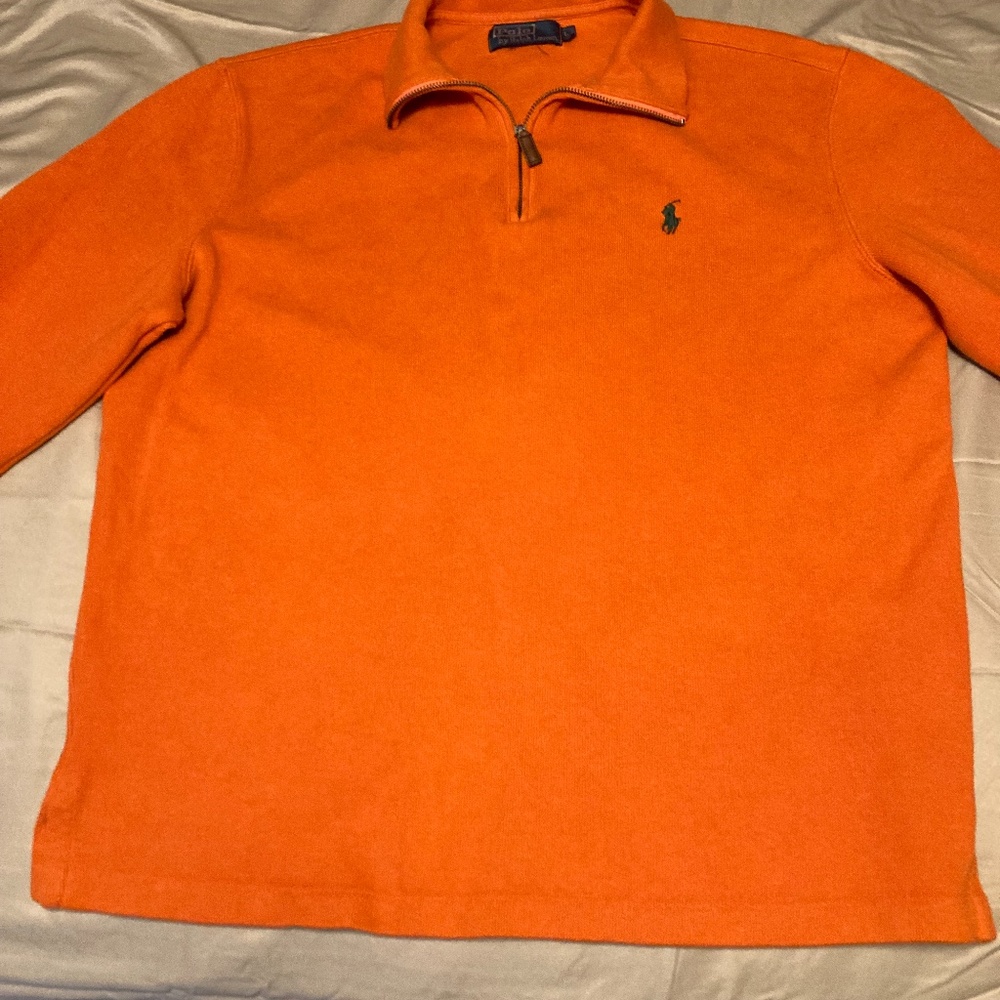Polo, large,orange,pull over